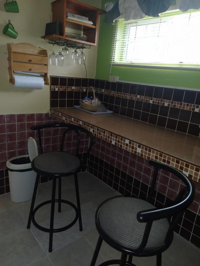 Gables Vacation Rentals With Private Gated Parking Onsite Knockpatrick Bagian luar foto