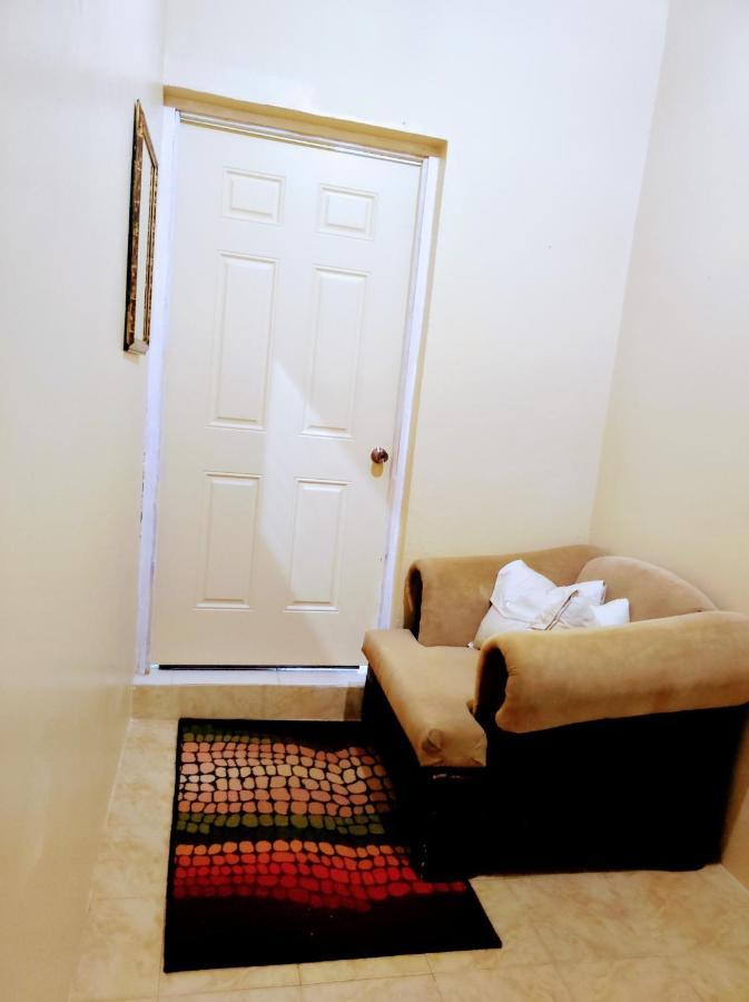 Gables Vacation Rentals With Private Gated Parking Onsite Knockpatrick Bagian luar foto