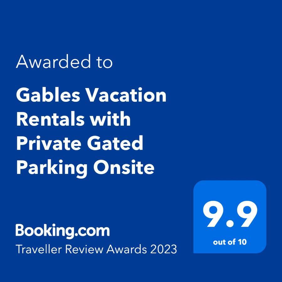 Gables Vacation Rentals With Private Gated Parking Onsite Knockpatrick Bagian luar foto